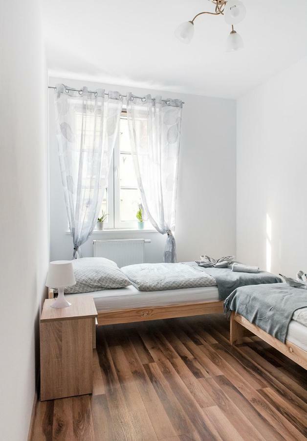 Apartamento Apartament Na Wyspie Piasek Kłodzko Exterior foto
