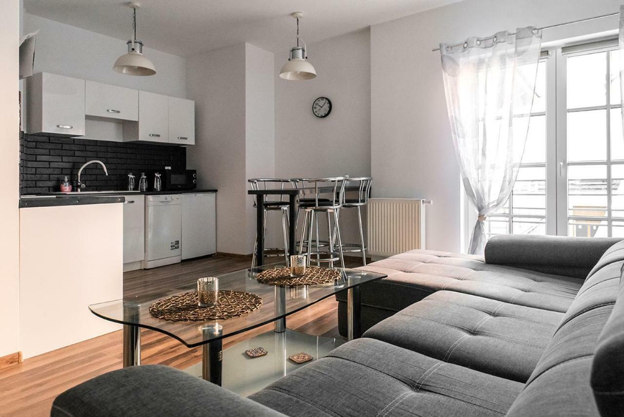 Apartamento Apartament Na Wyspie Piasek Kłodzko Exterior foto